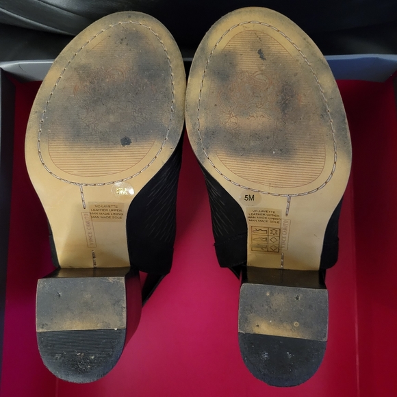 Vince Camuto "Lavette" open toe bootie - Picture 3 of 10